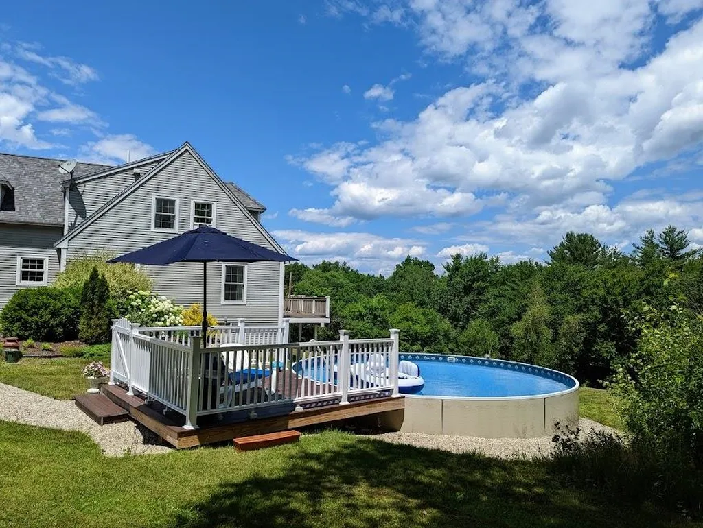 373 Stumpfield Road Hopkinton NH 03229