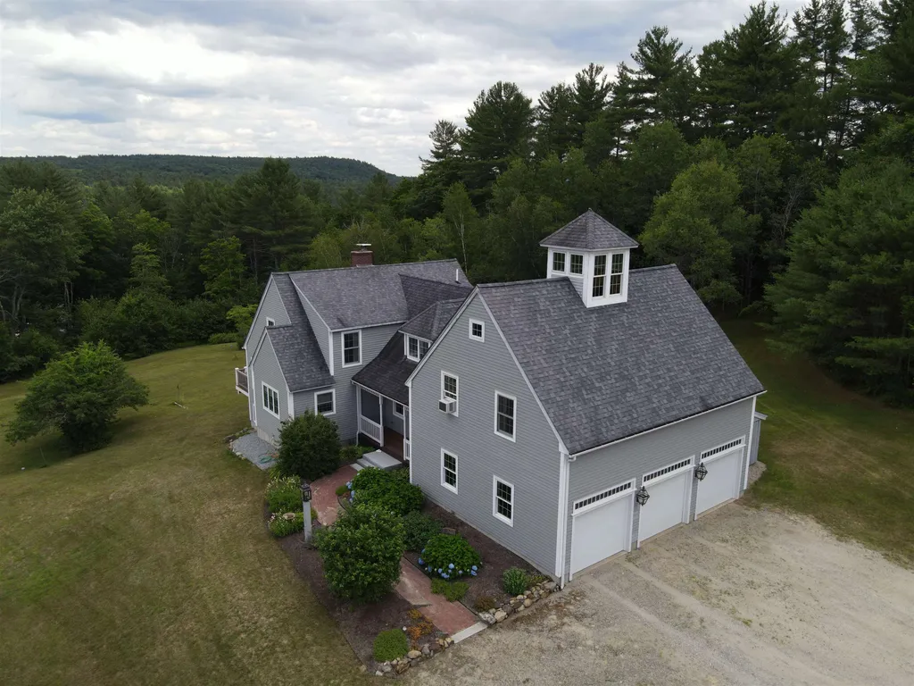 373 Stumpfield Road Hopkinton NH 03229