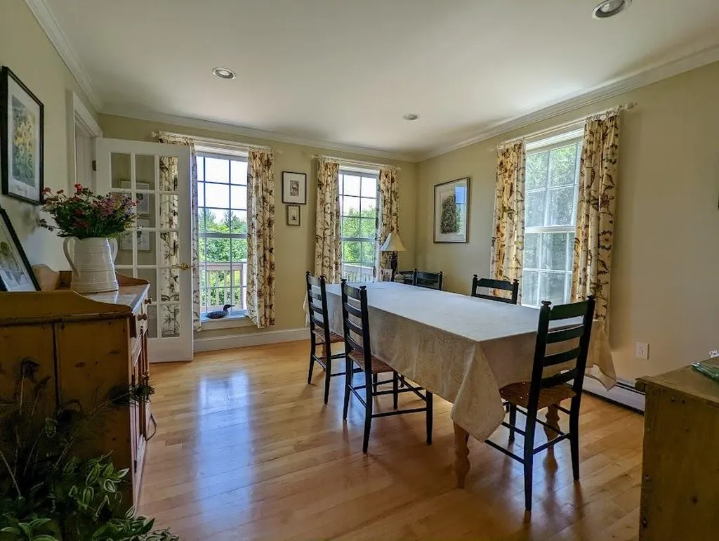 373 Stumpfield Road Hopkinton NH 03229