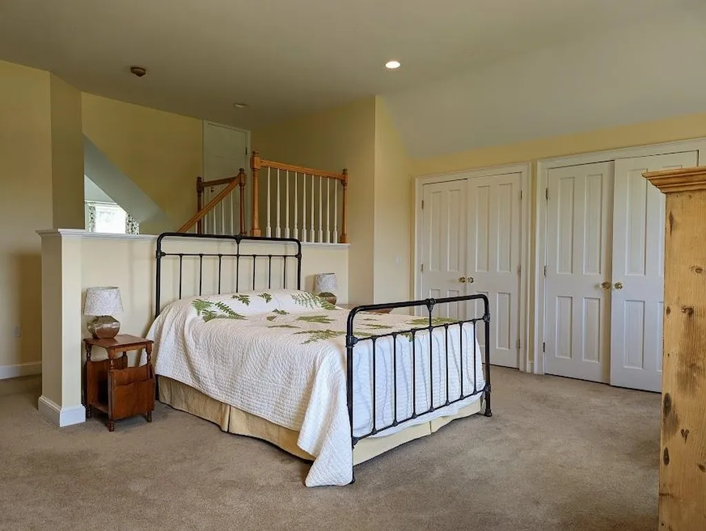 373 Stumpfield Road Hopkinton NH 03229