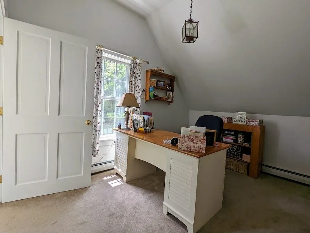 373 Stumpfield Road Hopkinton NH 03229