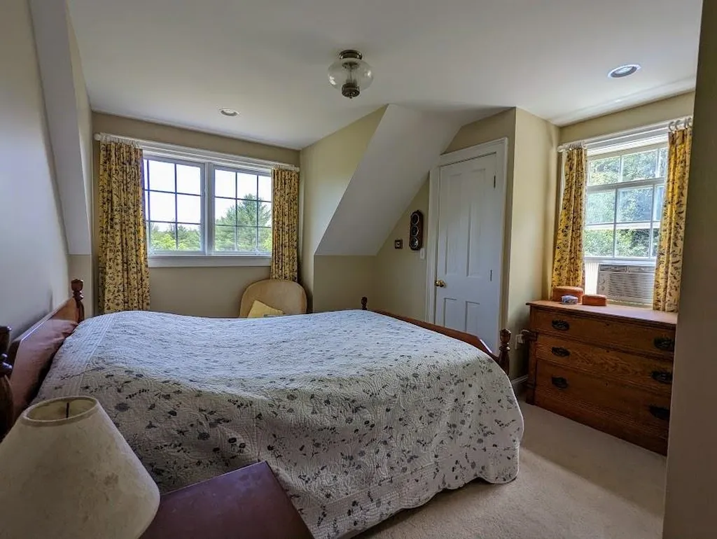 373 Stumpfield Road Hopkinton NH 03229