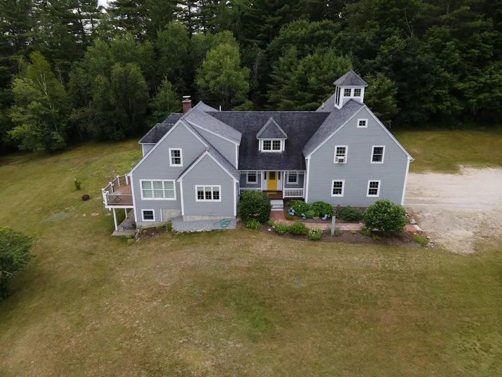 373 Stumpfield Road Hopkinton NH 03229