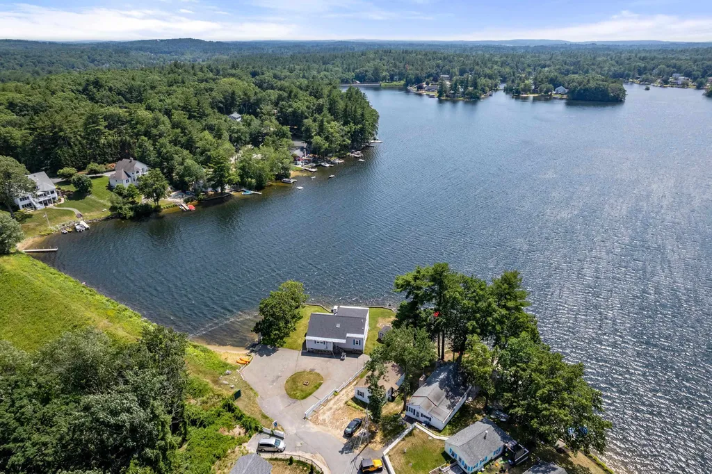 3 Sandy Beach Road Salem NH 03079