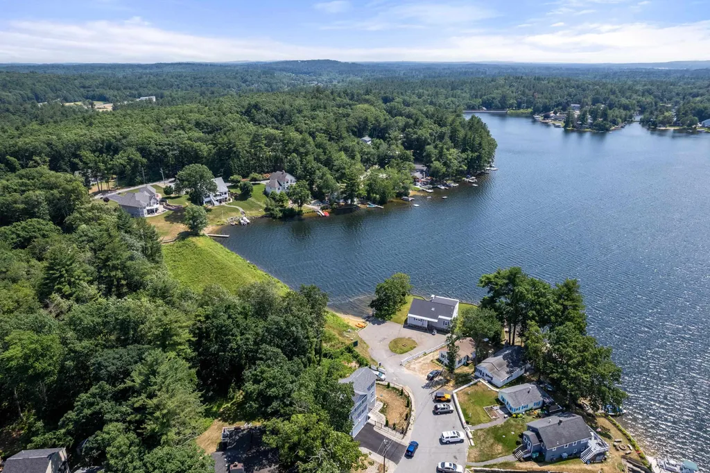 3 Sandy Beach Road Salem NH 03079