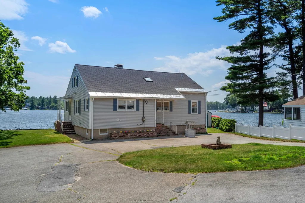 3 Sandy Beach Road Salem NH 03079