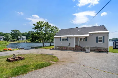 3 Sandy Beach Road Salem NH 03079