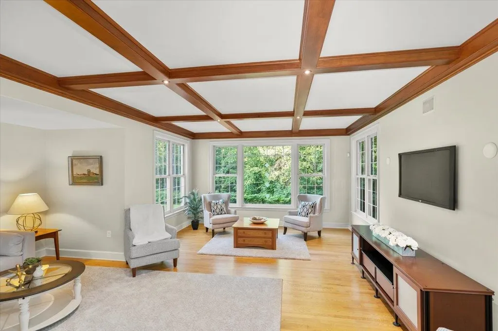 211 Hedgerose Lane Hopkinton NH 03229
