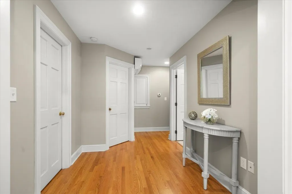 211 Hedgerose Lane Hopkinton NH 03229