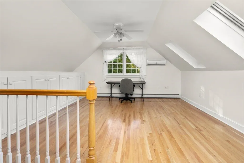 211 Hedgerose Lane Hopkinton NH 03229