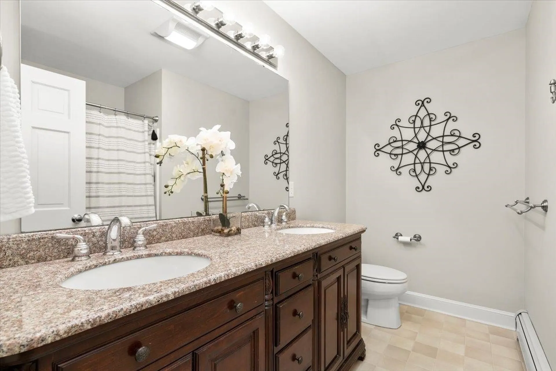 211 Hedgerose Lane Hopkinton NH 03229