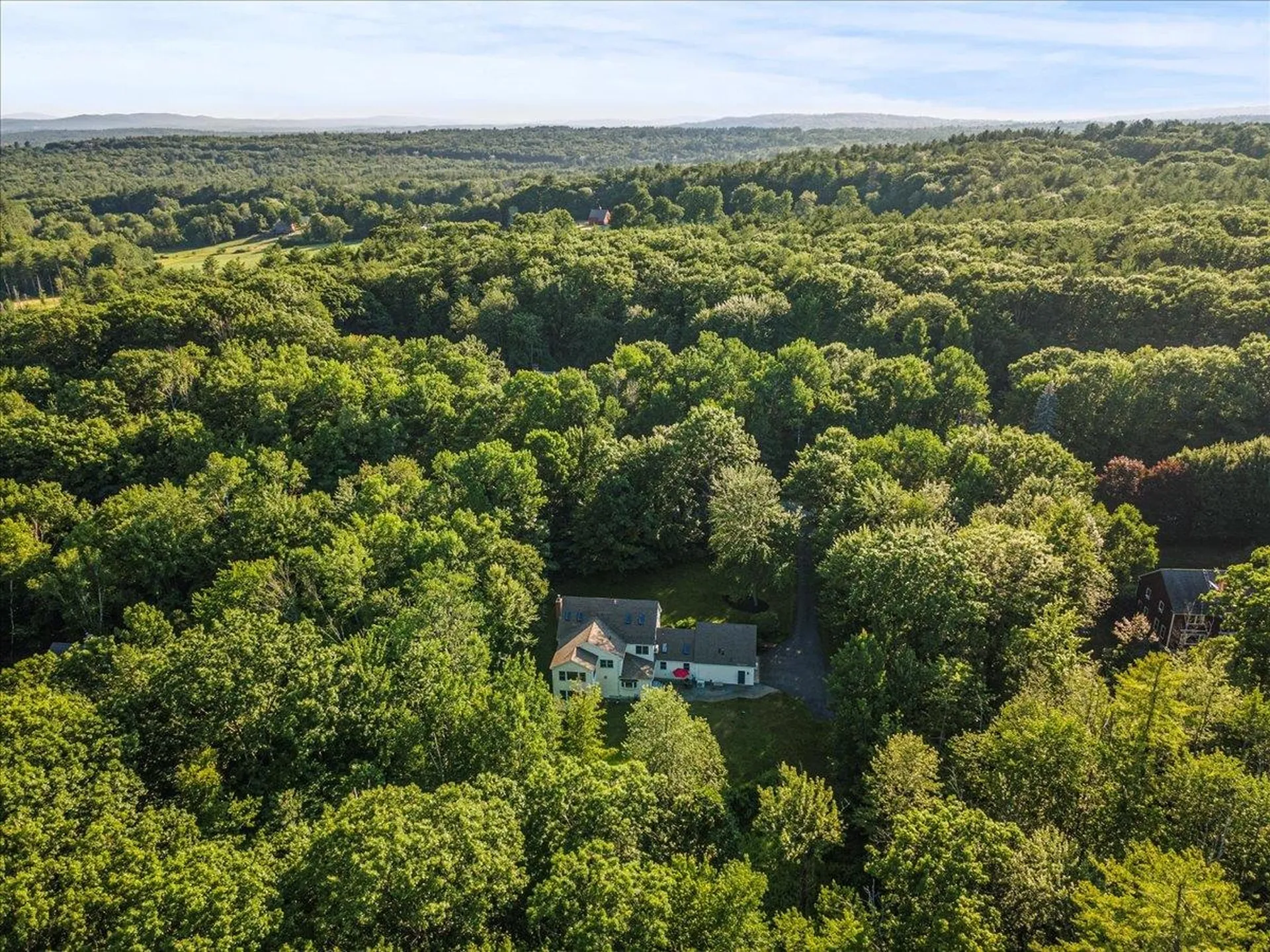 211 Hedgerose Lane Hopkinton NH 03229