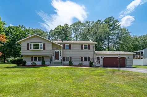 5 Clydesdale Road Salem NH 03079