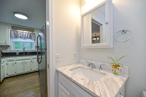 45 Hawkstead Hollow Nashua NH 03063