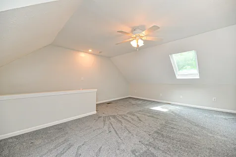 45 Hawkstead Hollow Nashua NH 03063