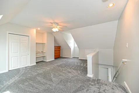 45 Hawkstead Hollow Nashua NH 03063
