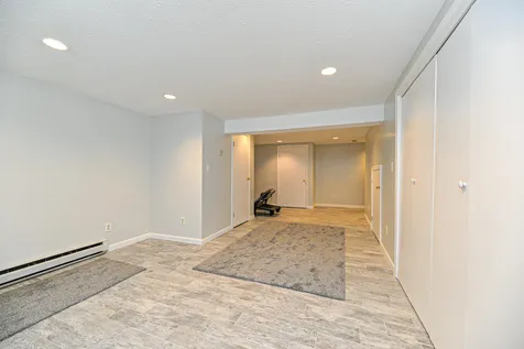 45 Hawkstead Hollow Nashua NH 03063