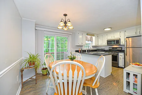 45 Hawkstead Hollow Nashua NH 03063