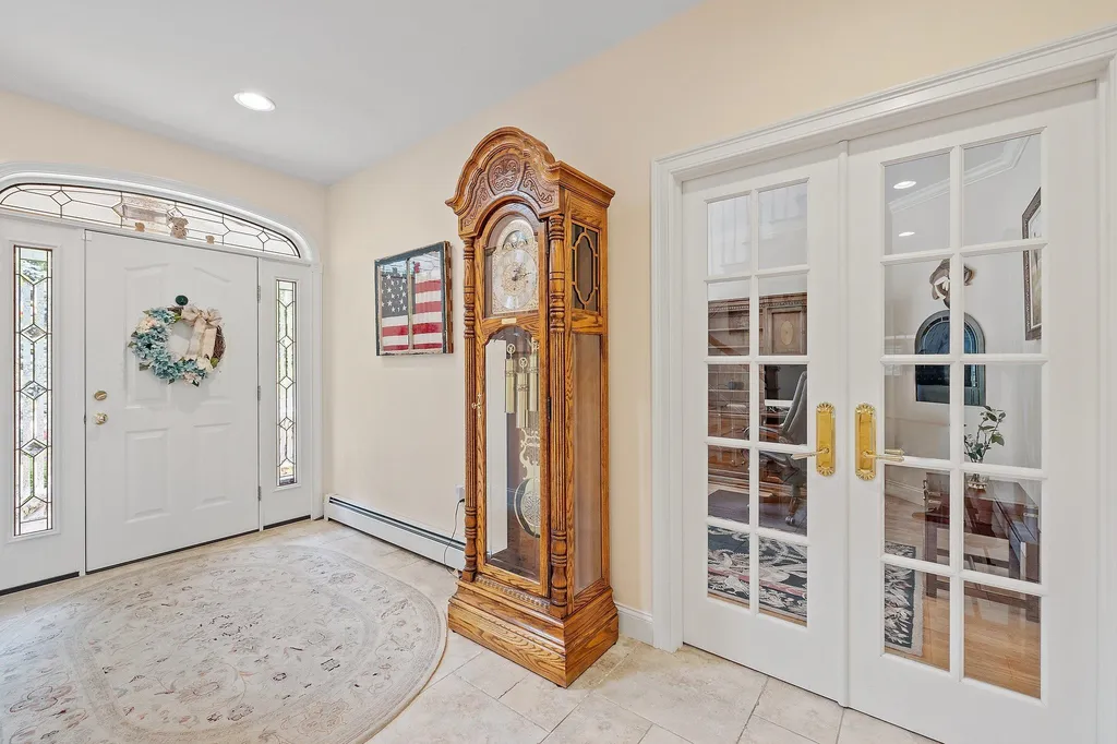 21 Saunders Hill Road New Boston NH 03070