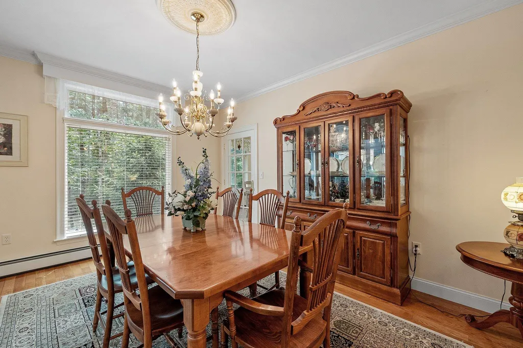 21 Saunders Hill Road New Boston NH 03070