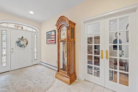 21 Saunders Hill Road New Boston NH 03070
