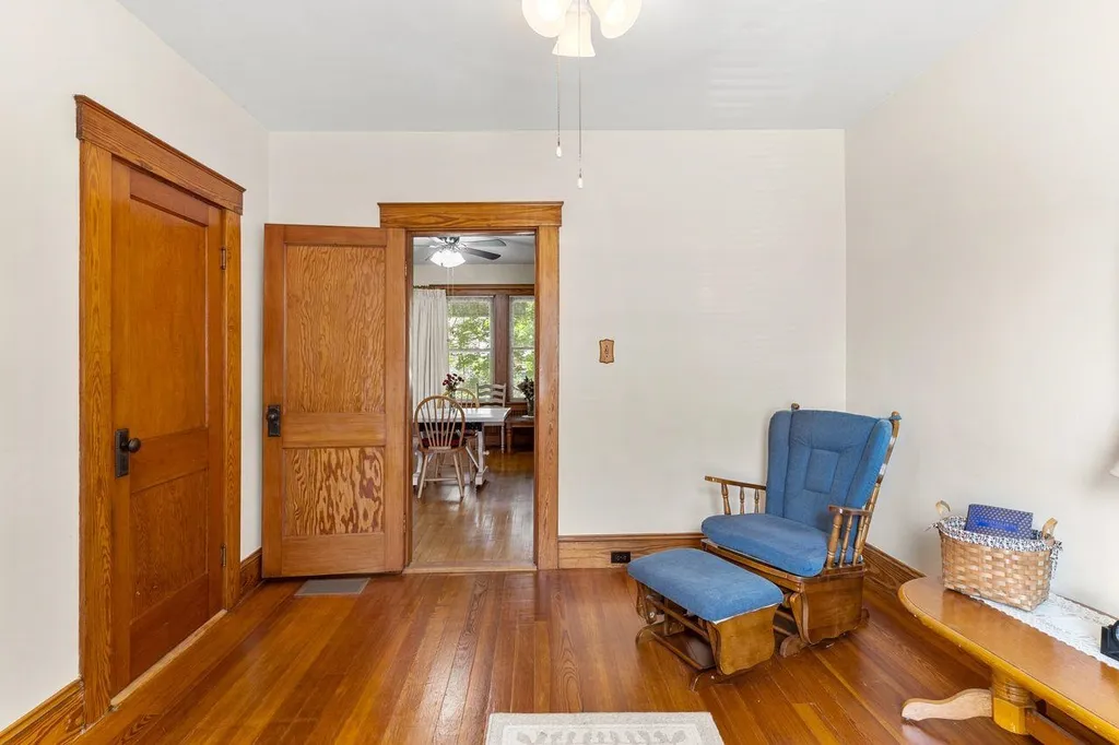 689 Rimmon Street Manchester NH 03102