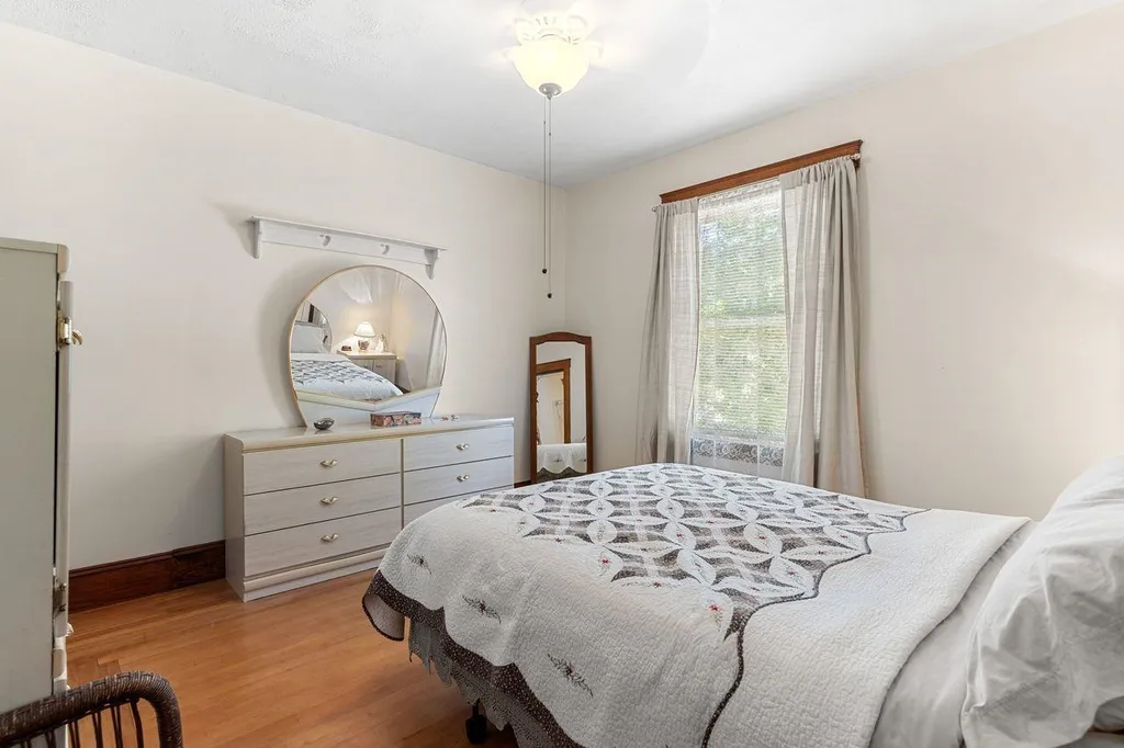689 Rimmon Street Manchester NH 03102
