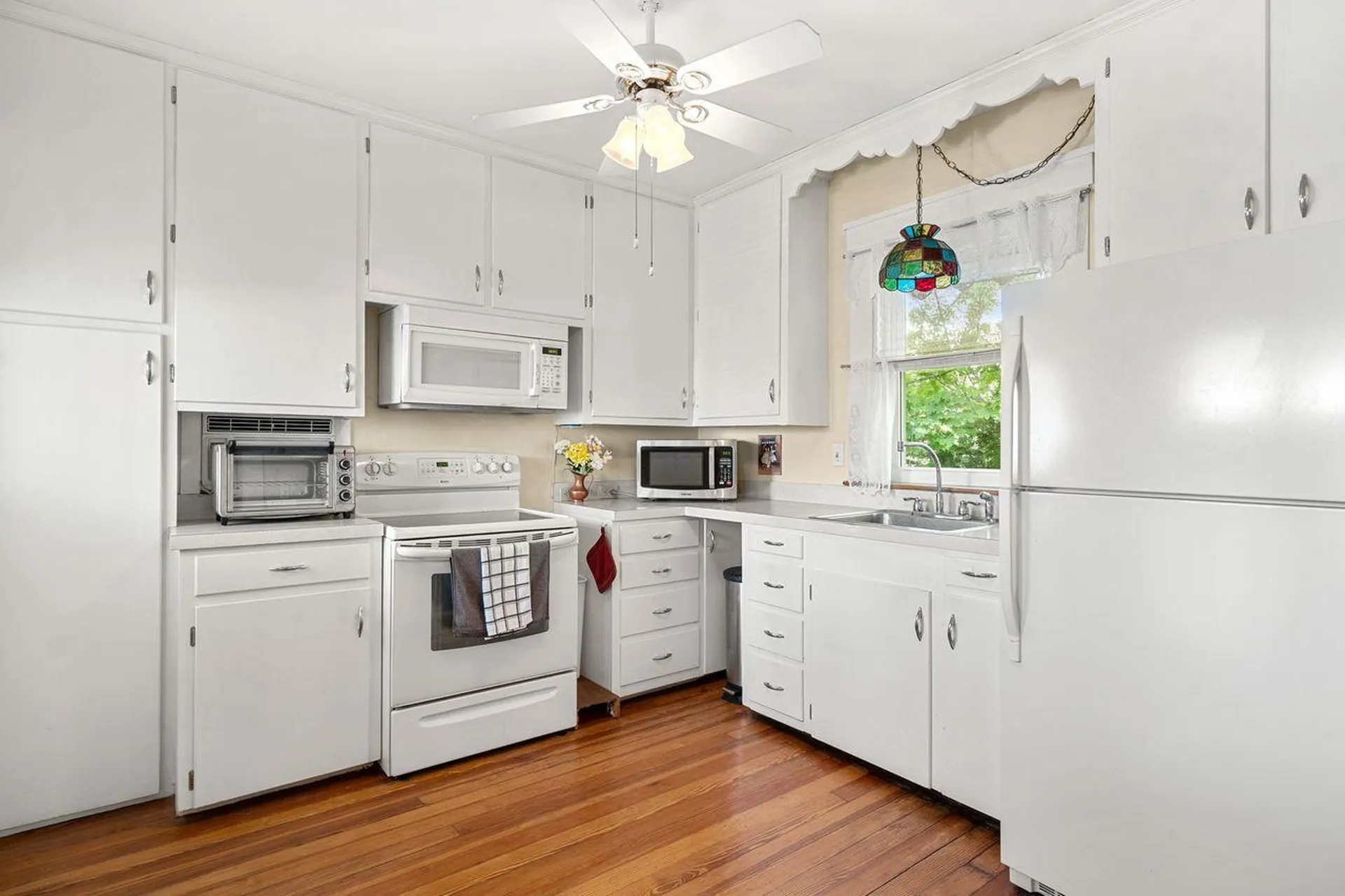 689 Rimmon Street Manchester NH 03102