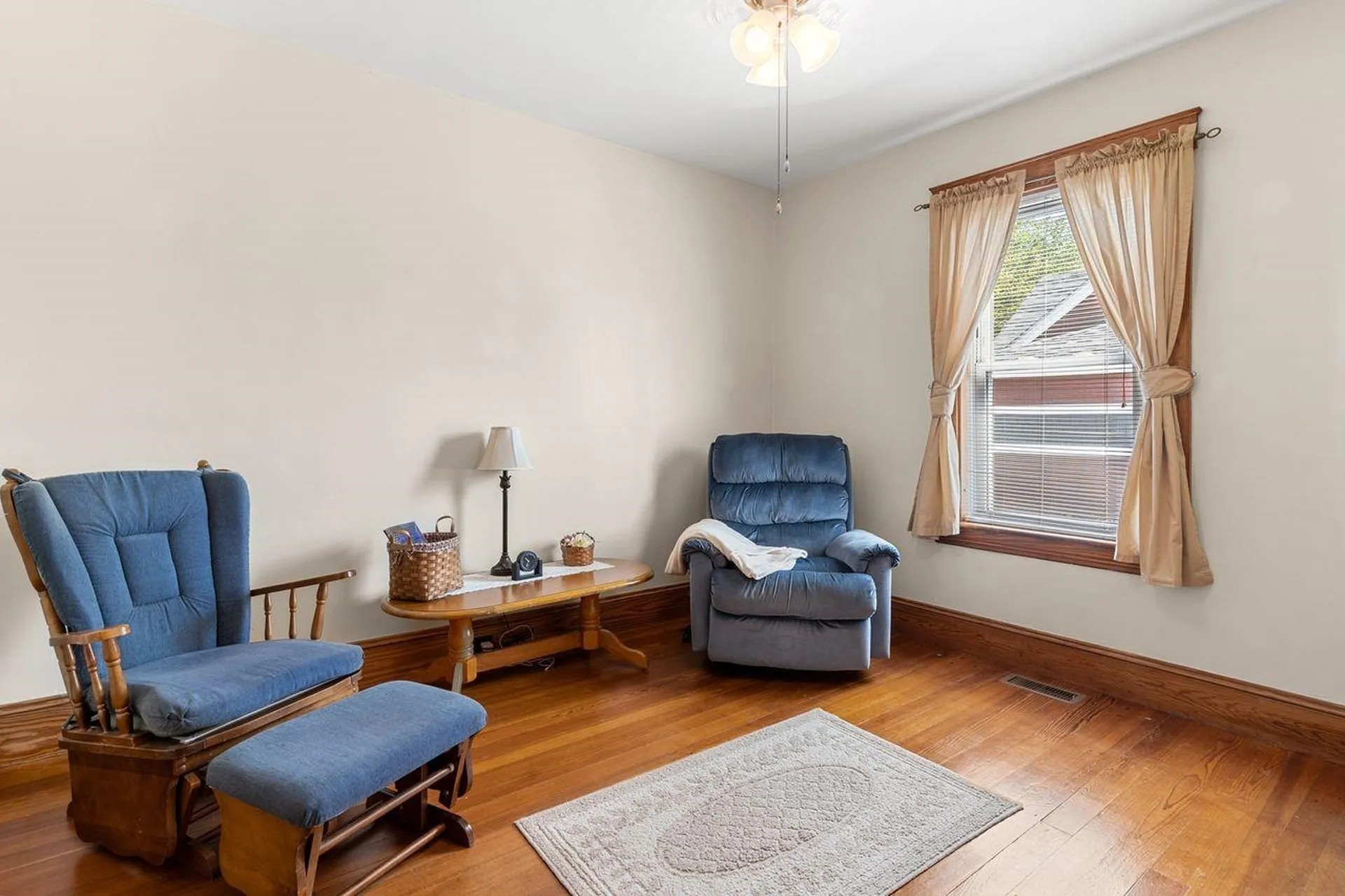 689 Rimmon Street Manchester NH 03102