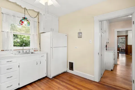 689 Rimmon Street Manchester NH 03102