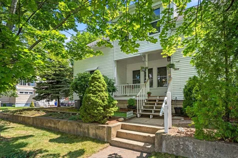 689 Rimmon Street Manchester NH 03102
