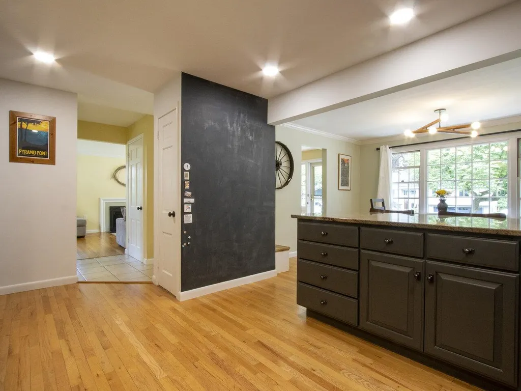 64 Oakcrest Drive Burlington VT 05408