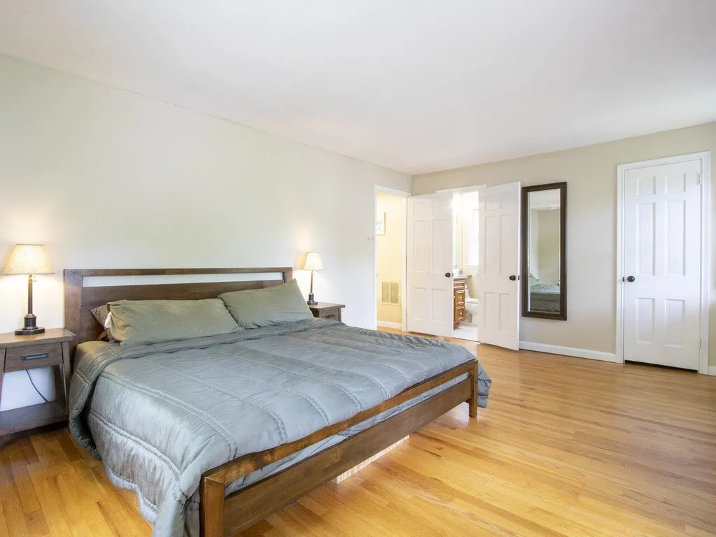 64 Oakcrest Drive Burlington VT 05408