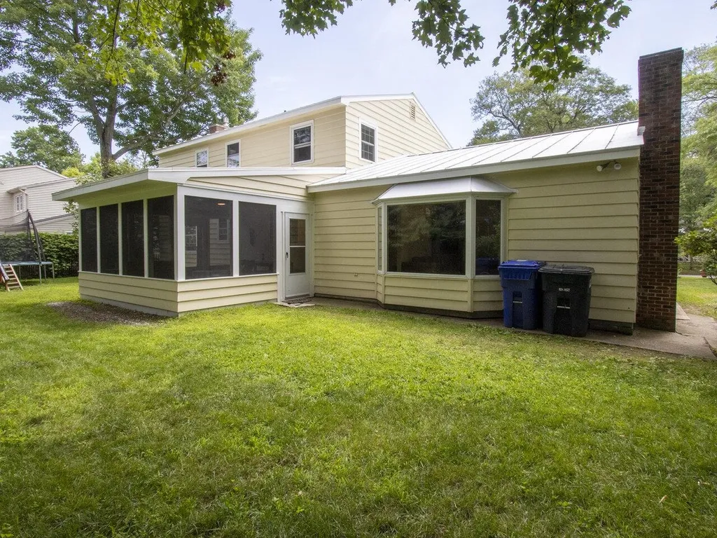 64 Oakcrest Drive Burlington VT 05408