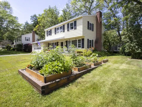 64 Oakcrest Drive Burlington VT 05408