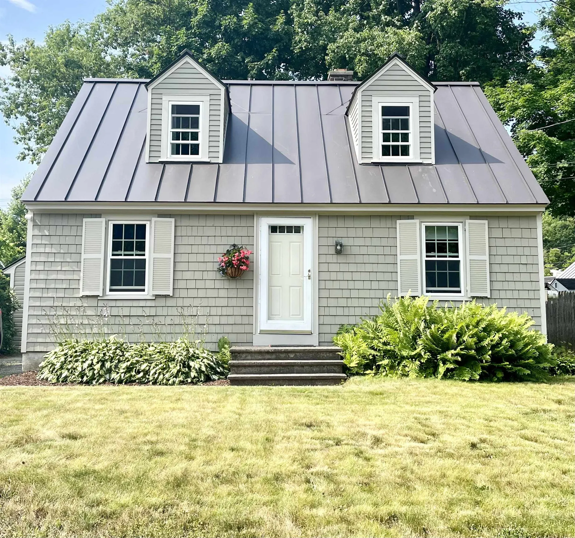 16 Benton Street Lebanon NH 03766
