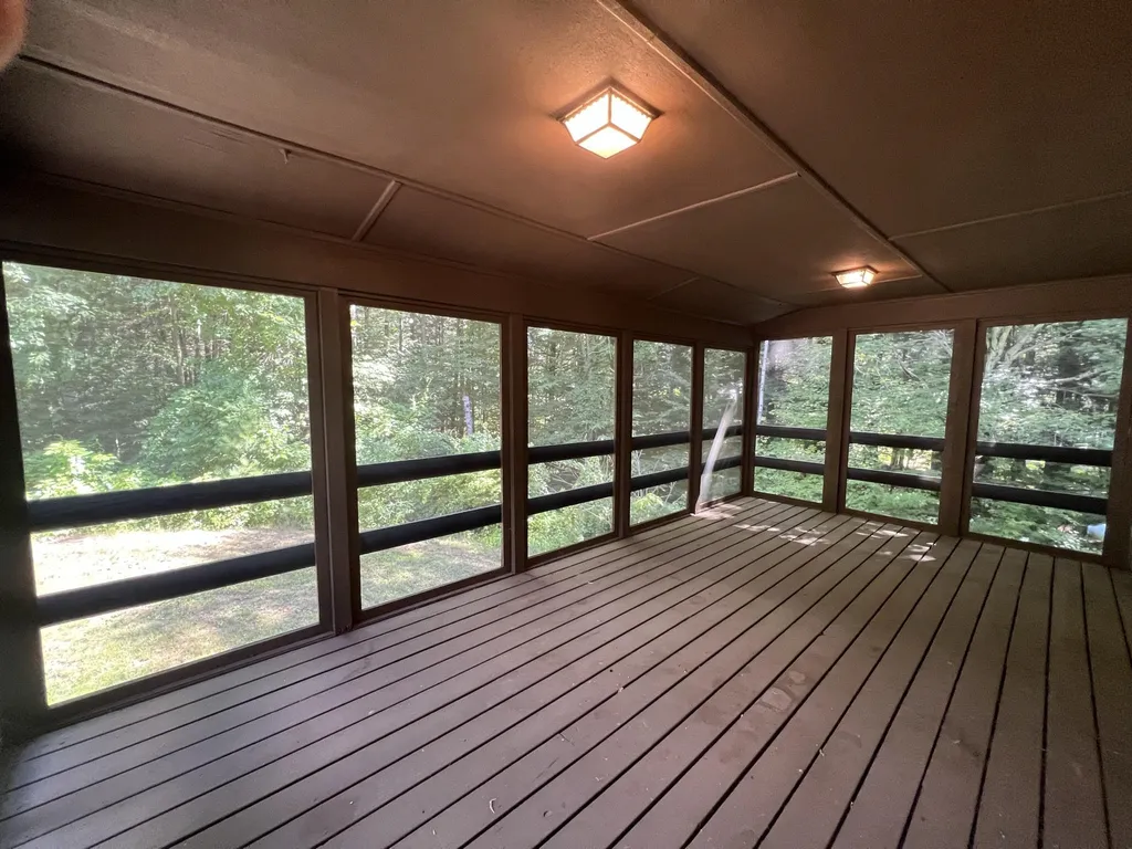 45 Barberry Lane Strafford NH 03884