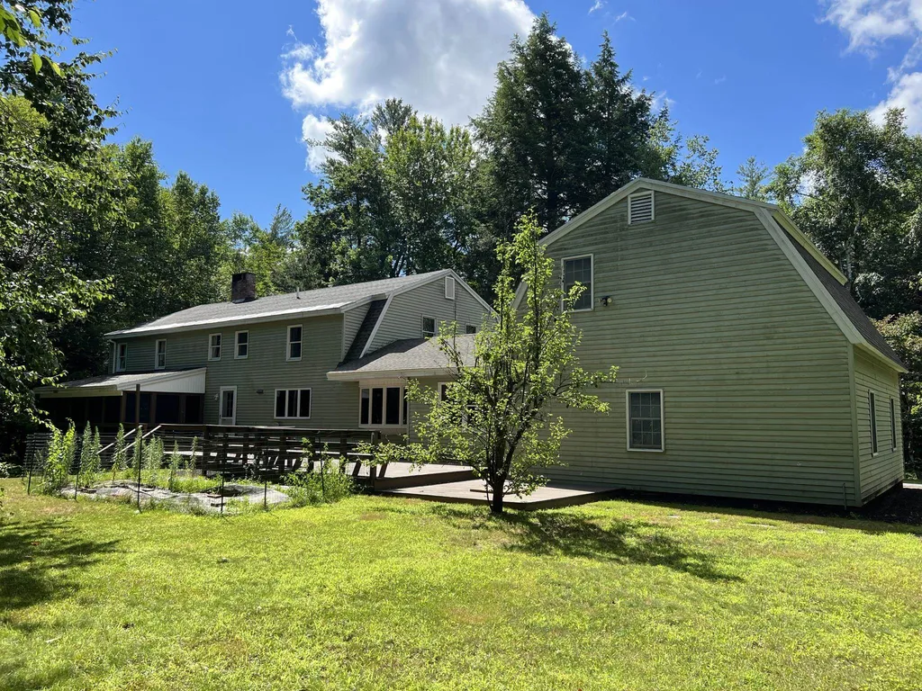 45 Barberry Lane Strafford NH 03884
