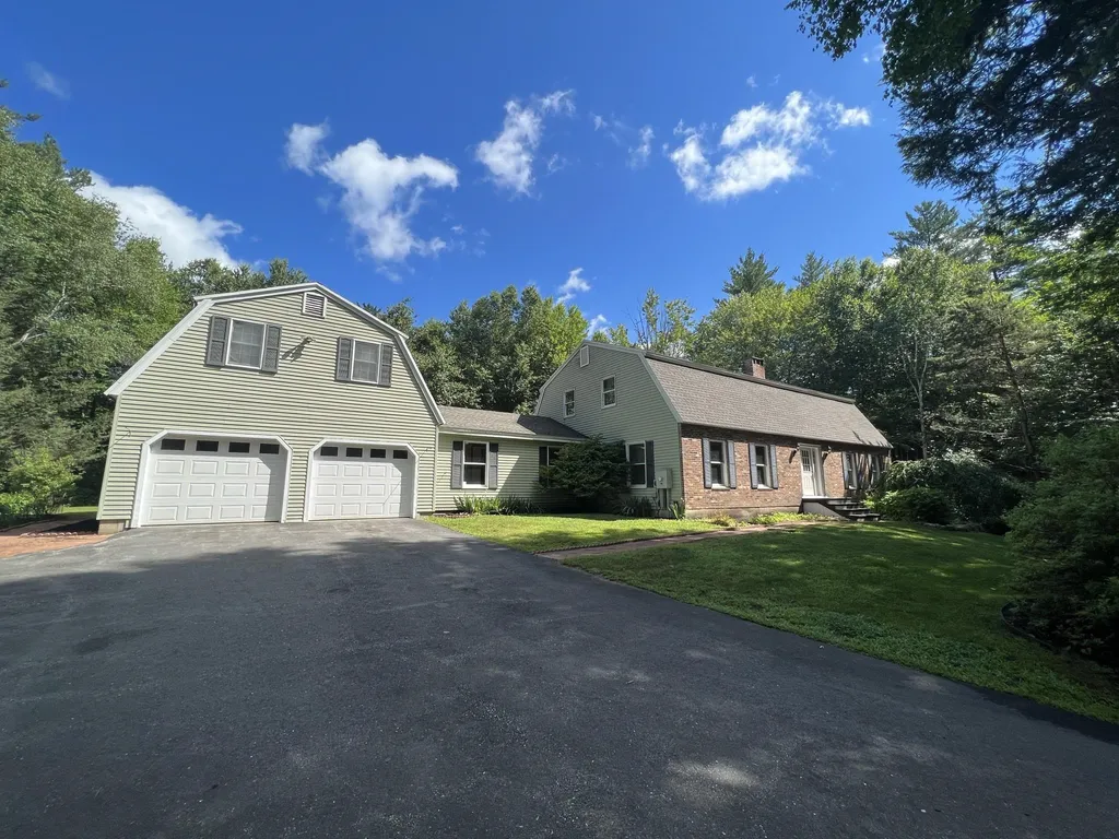 45 Barberry Lane Strafford NH 03884
