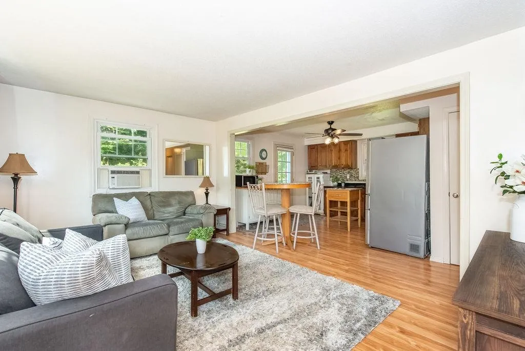 17 Terri Court Strafford NH 03884