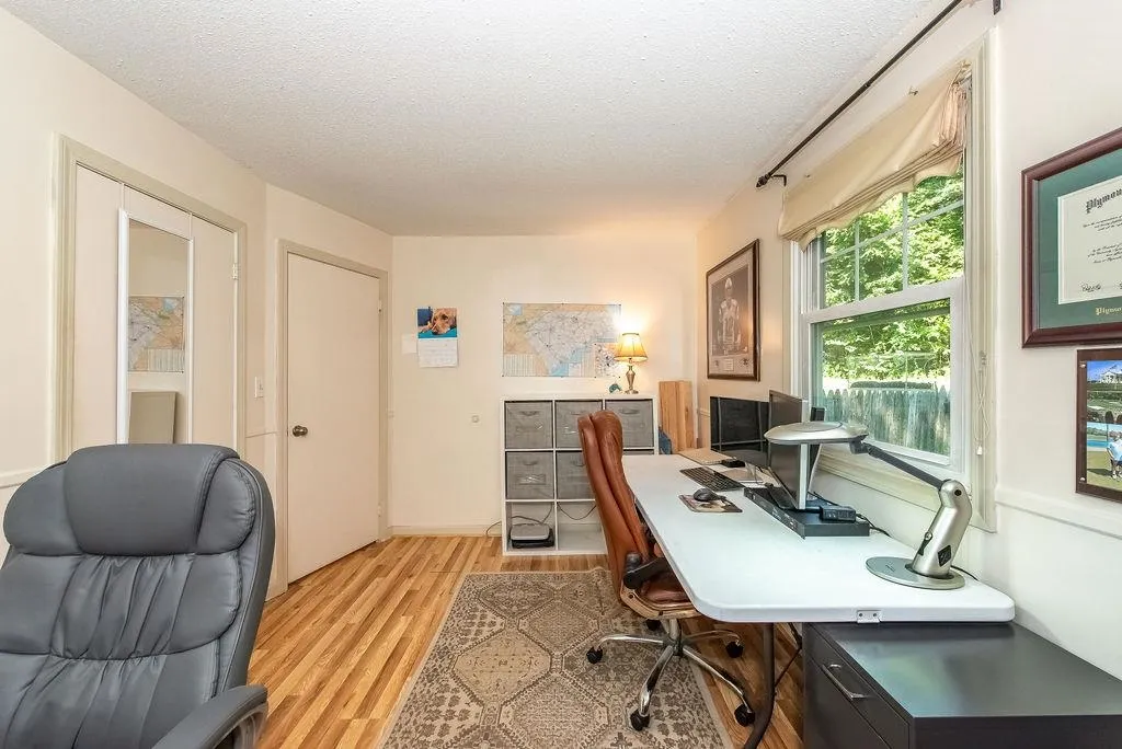 17 Terri Court Strafford NH 03884