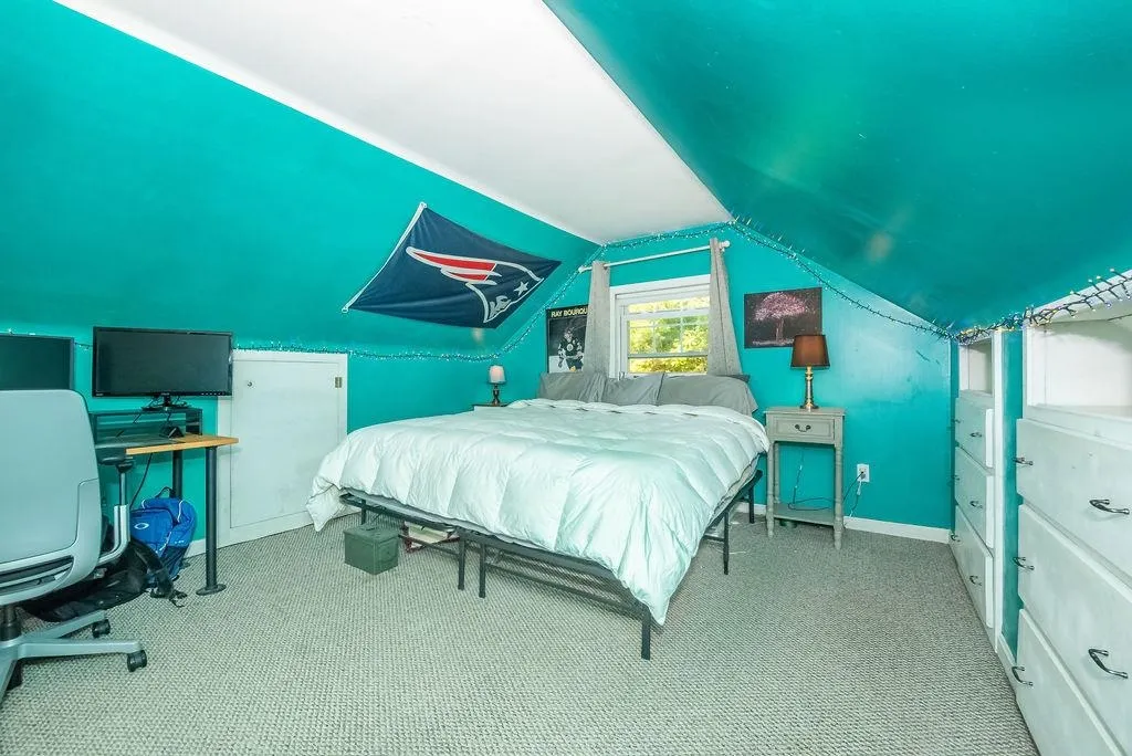 17 Terri Court Strafford NH 03884