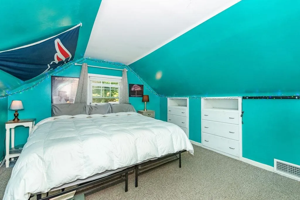 17 Terri Court Strafford NH 03884
