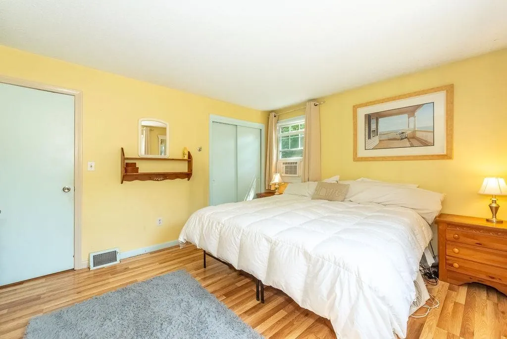 17 Terri Court Strafford NH 03884