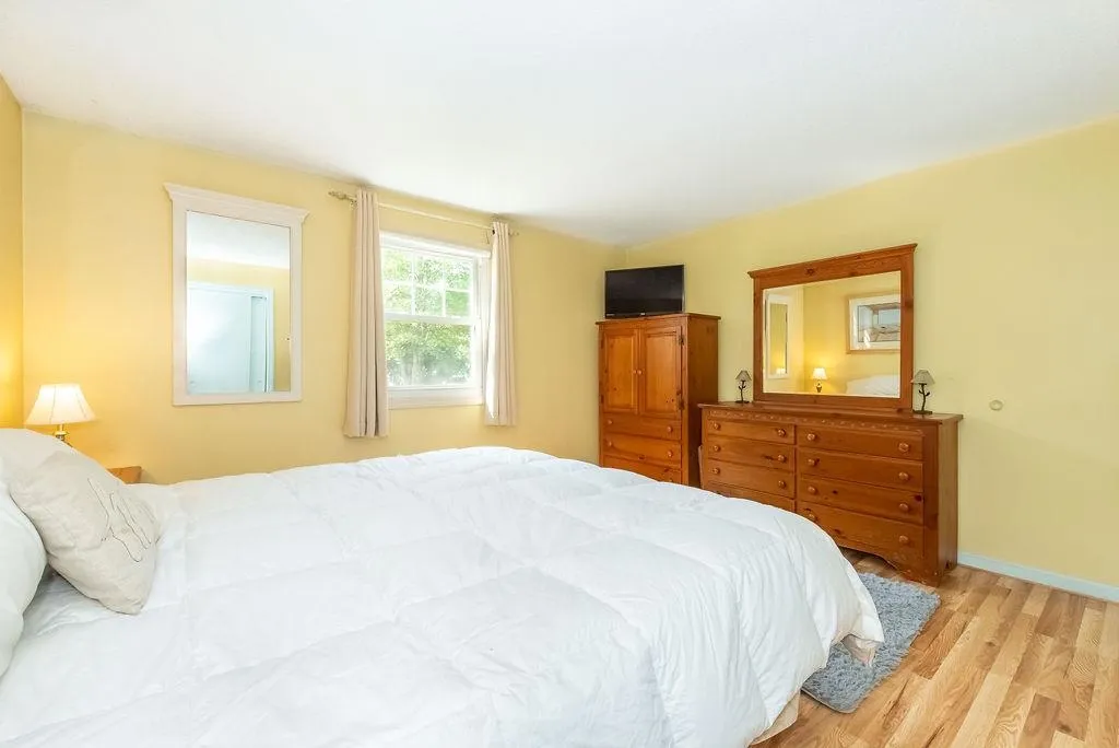 17 Terri Court Strafford NH 03884