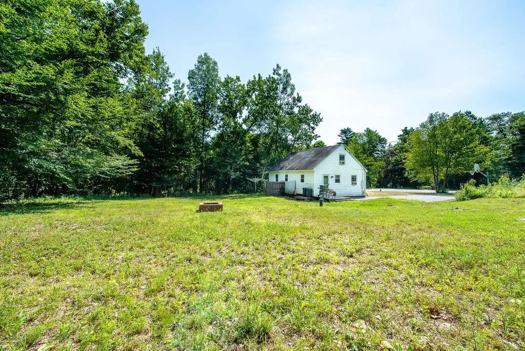 17 Terri Court Strafford NH 03884