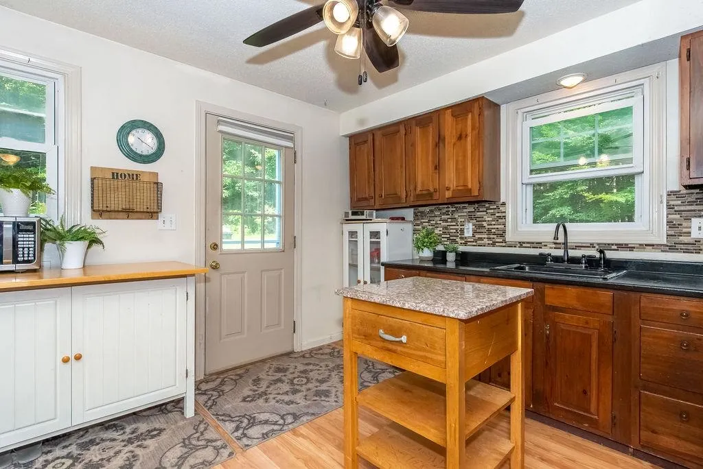 17 Terri Court Strafford NH 03884