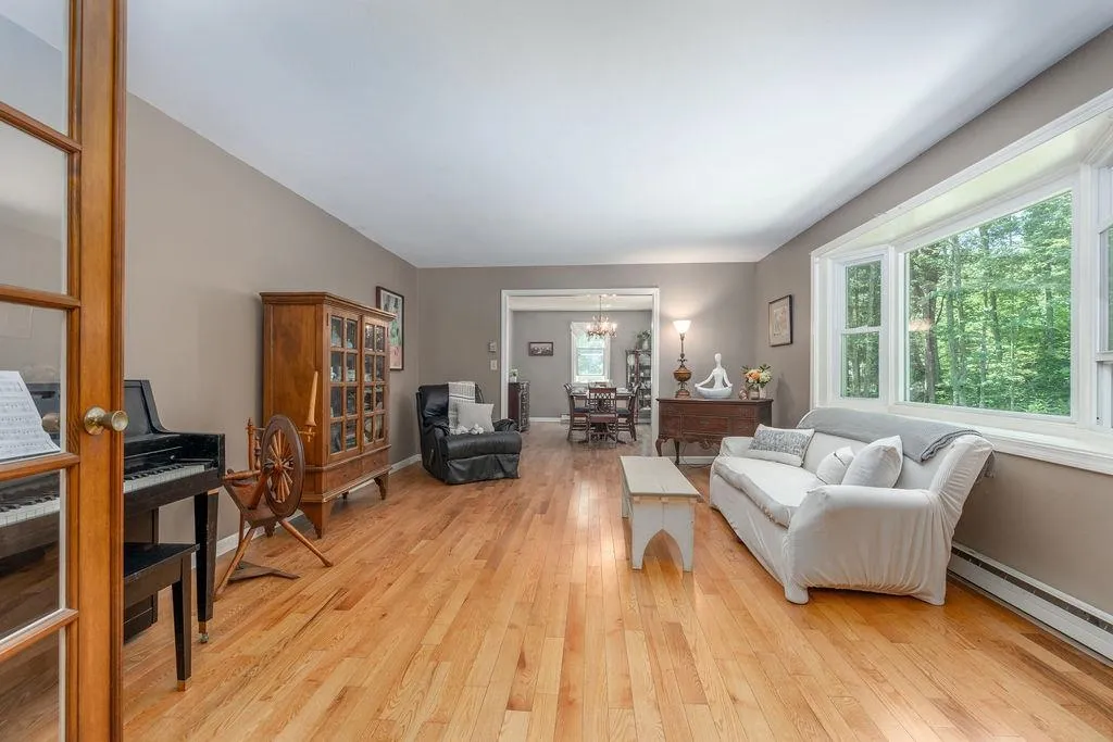 46 Whig Hill Road Strafford NH 03884