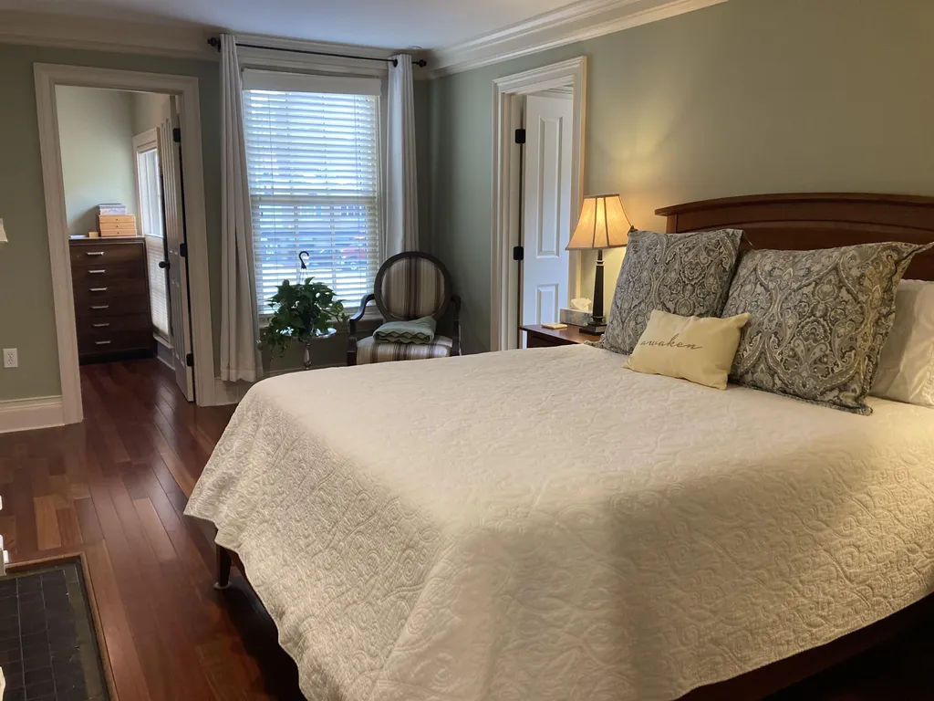 7 Islington Street Portsmouth NH 03801