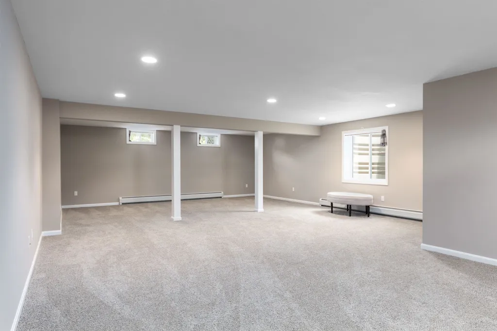 8 Hawthorne Place Barre Town VT 05641